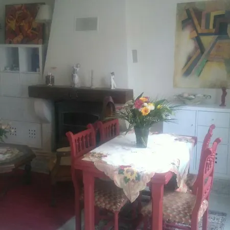 Chez Veronika * تورايْ